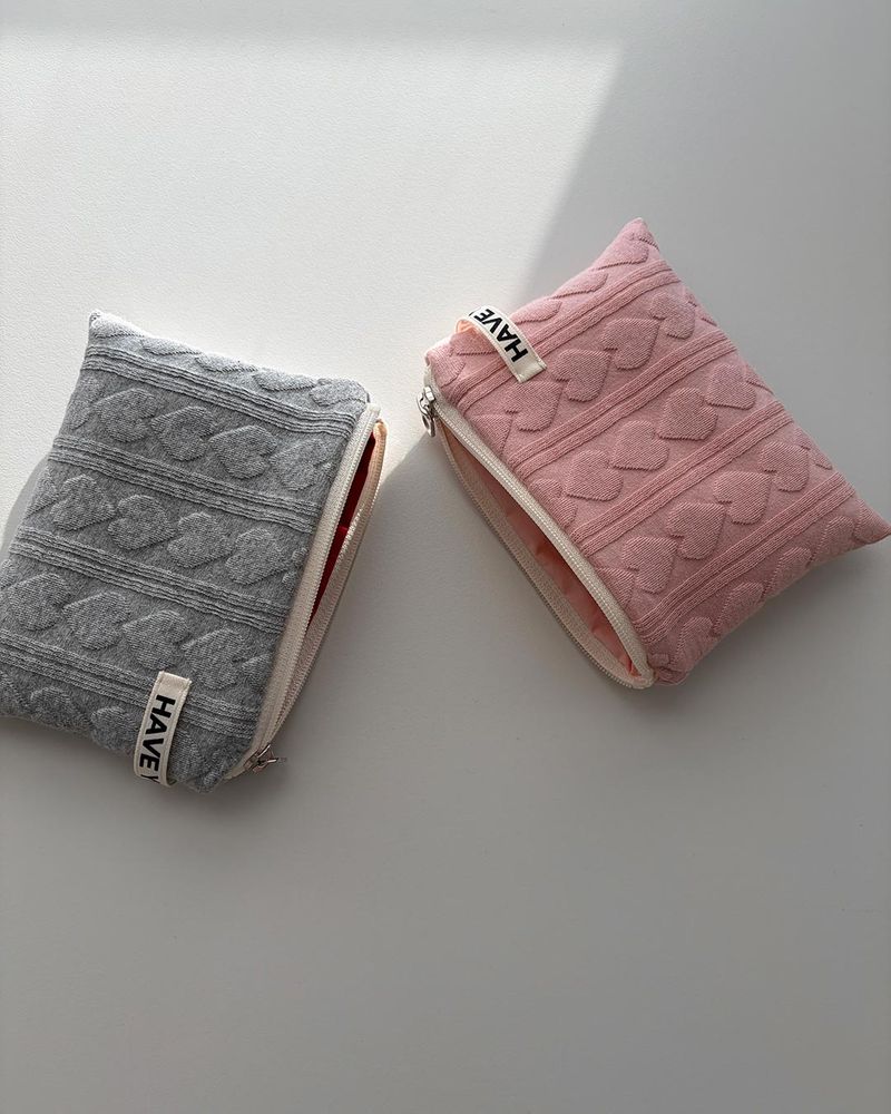 Love embo flat pouch - pink , M size