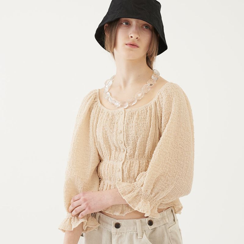 SHIRRING SQUARE BLOUSE (IVORY)