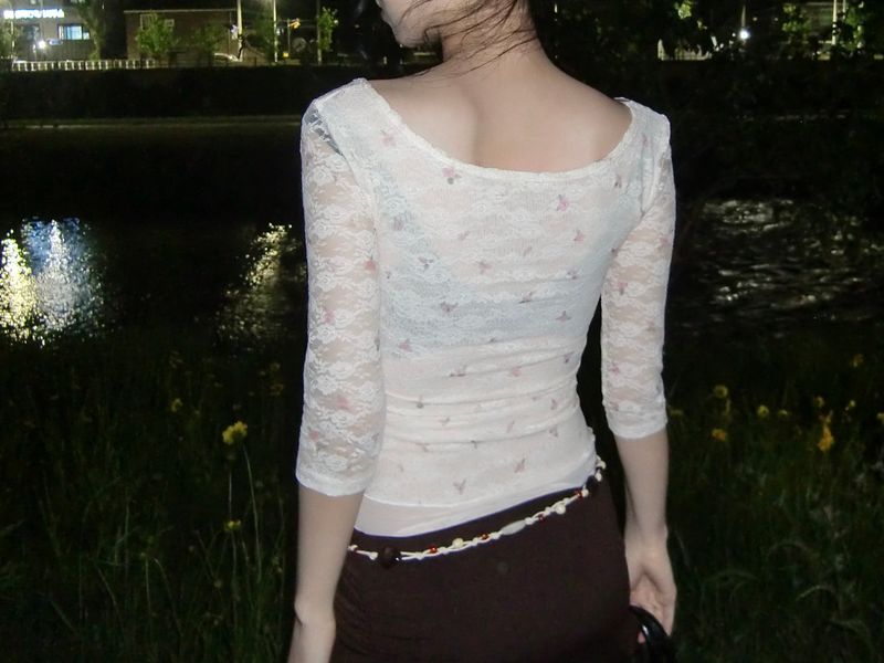 Vintage Rosy Lace T