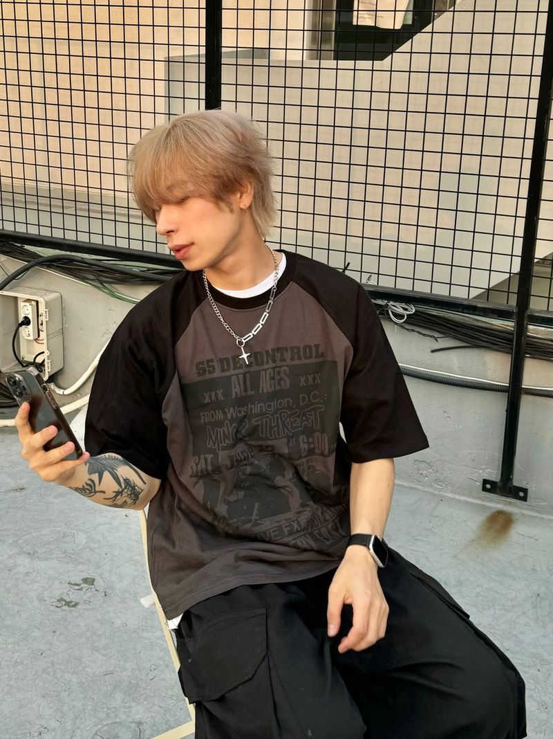 Lettering raglan short sleeve T 3C