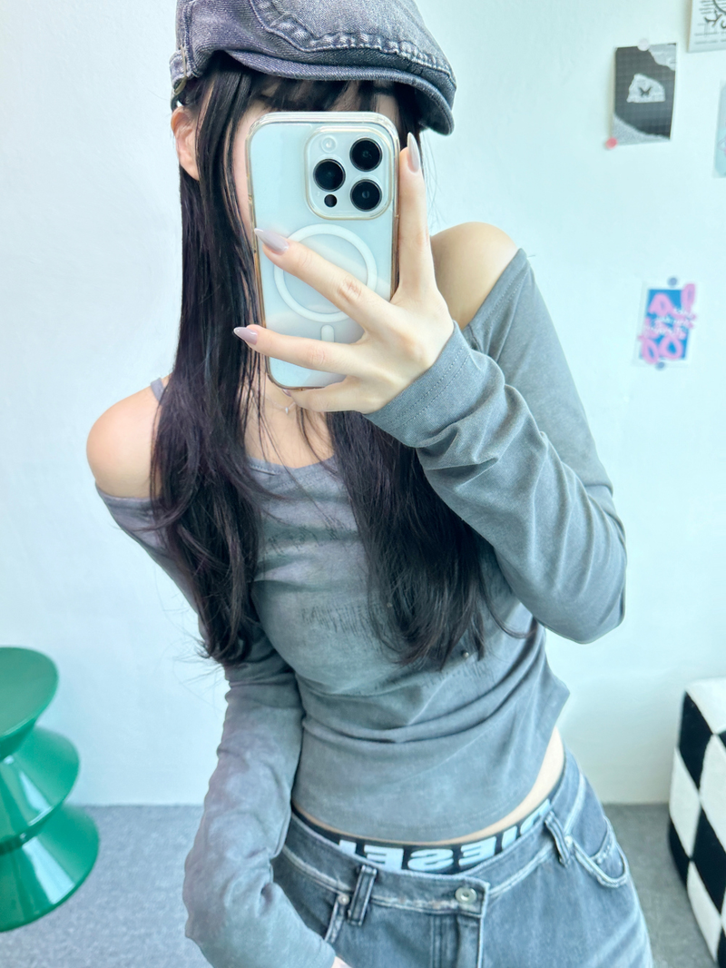 CCORTTI（コルッティ）の「STUD SHIRRING TANK LAYERED SLIM LONG SLEEVE🤎🩶 - 2 COLORS（Tops）」