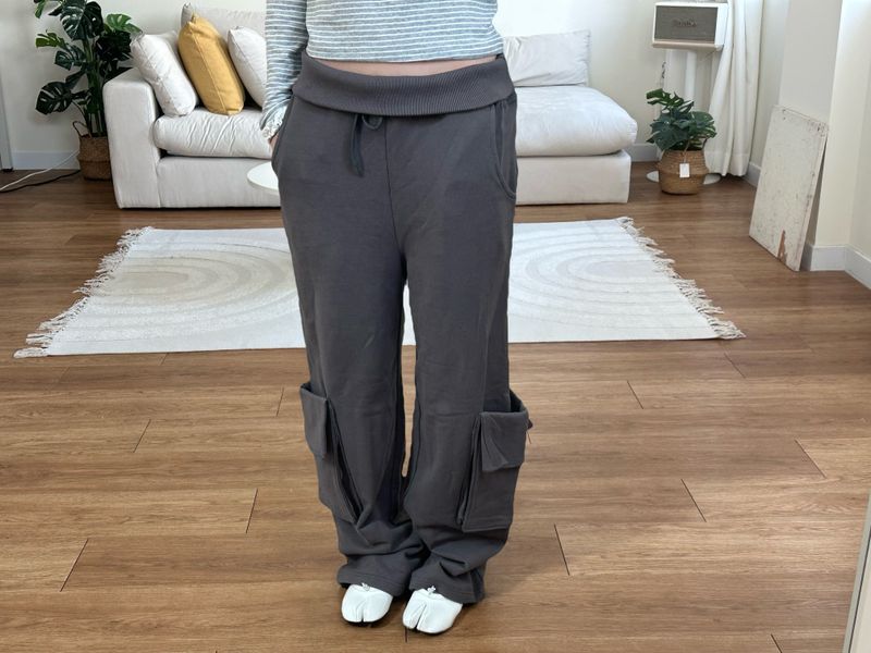 multi pocket cargo pants