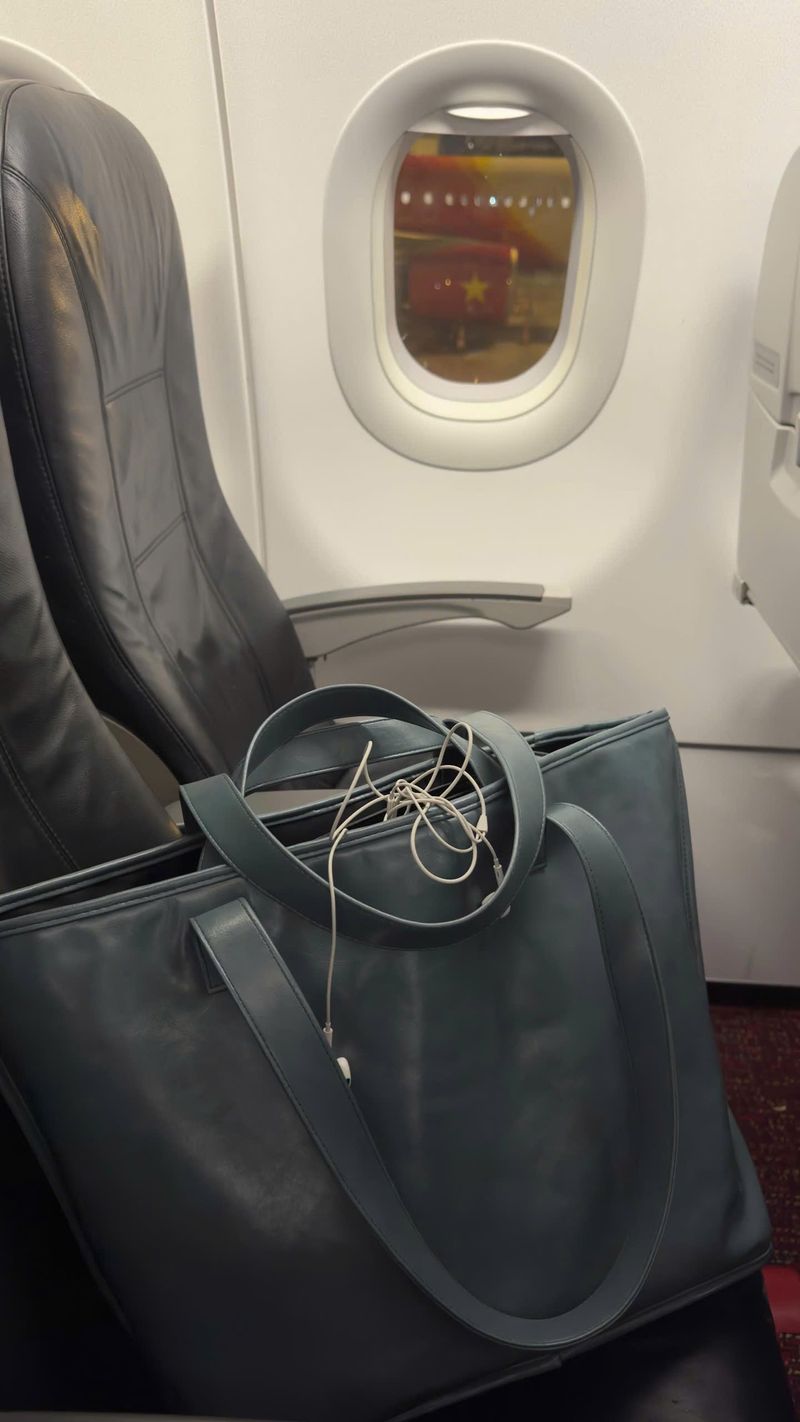  Andiamo Faux Leather Tote Bag