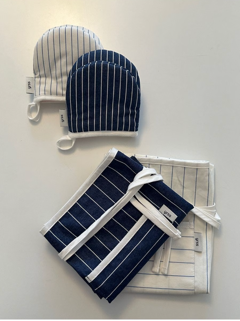 SIMPLE HALF APRON