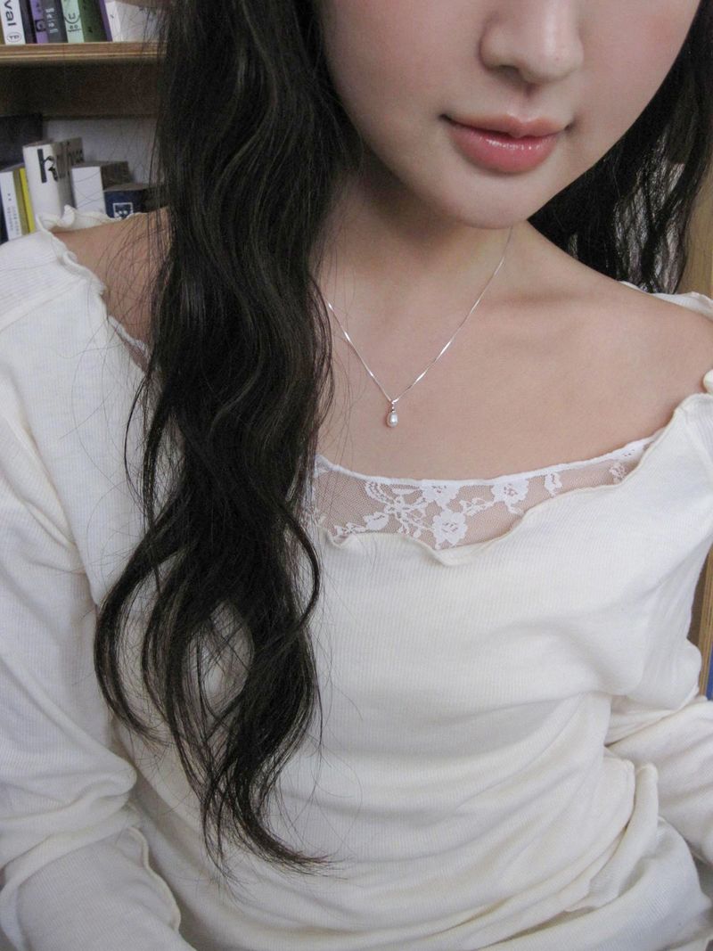 [925 Silver] シルエットパールネックレス