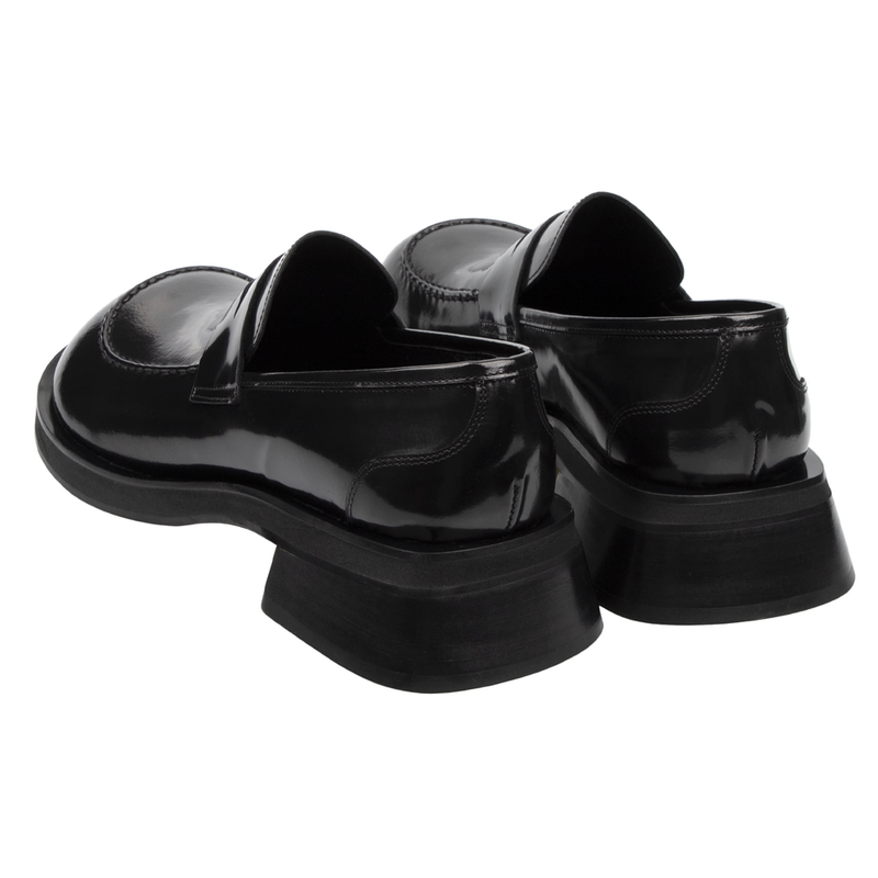 Enzo_black