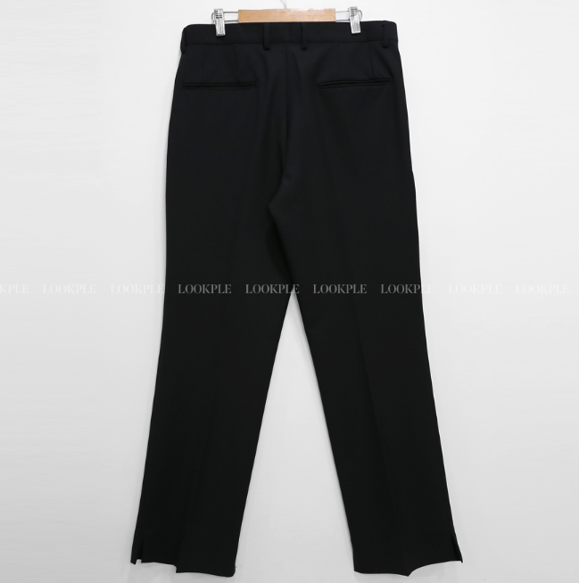 702 Eau de Slacks
