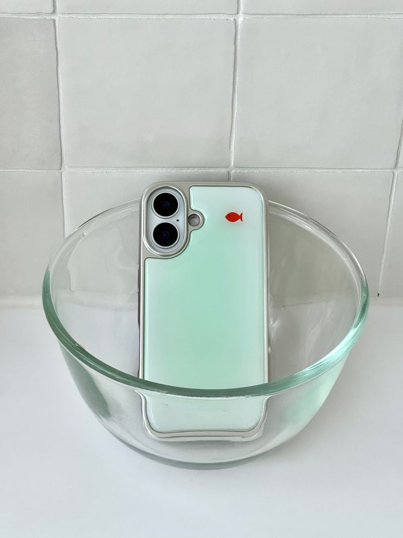 MINT GOLDFISH Silver Epoxy Case
