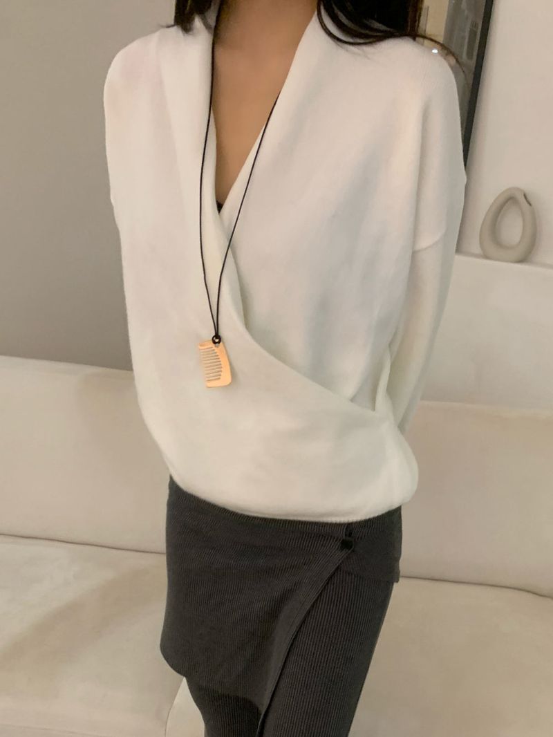 Melli Loose-Fit Wrap V-Neck Hidden Snap Knit Top