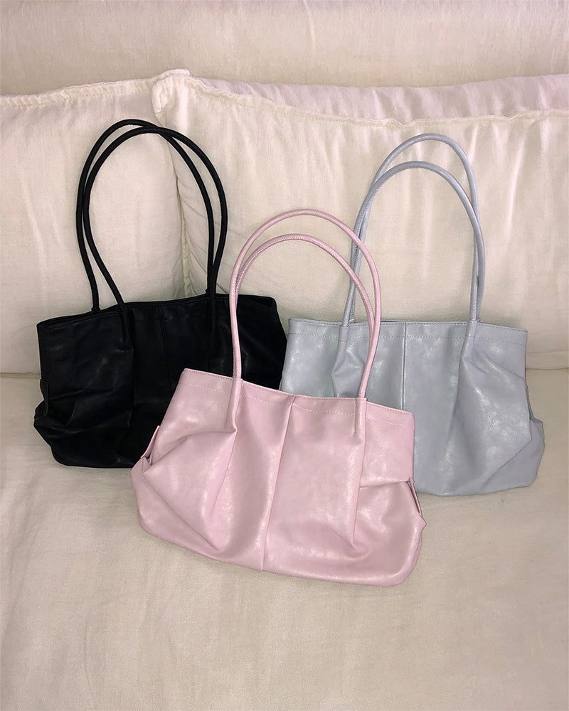 WONDER WONDER（ワンダーワンダー）の「Pecan Leather Shirring Shoulder Bag（Bags）」