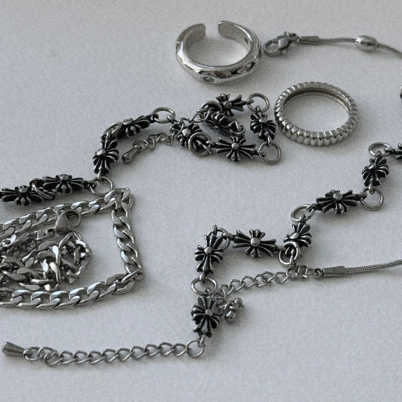 [MADE]Cross chain Necklace (UNI)