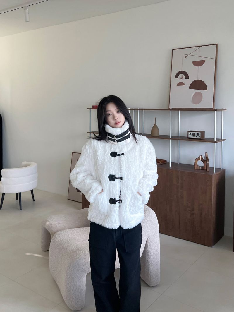 Coco Duffle High-Neck Short Fur Jacket
