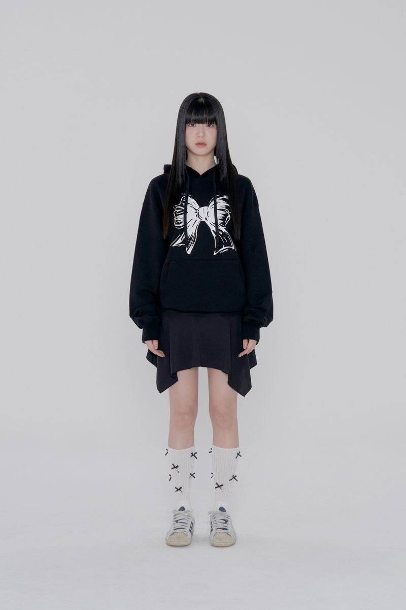 RIBBON LOGO HOODIE - BLACK