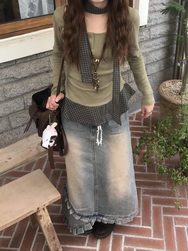 inall vintage denim skirt