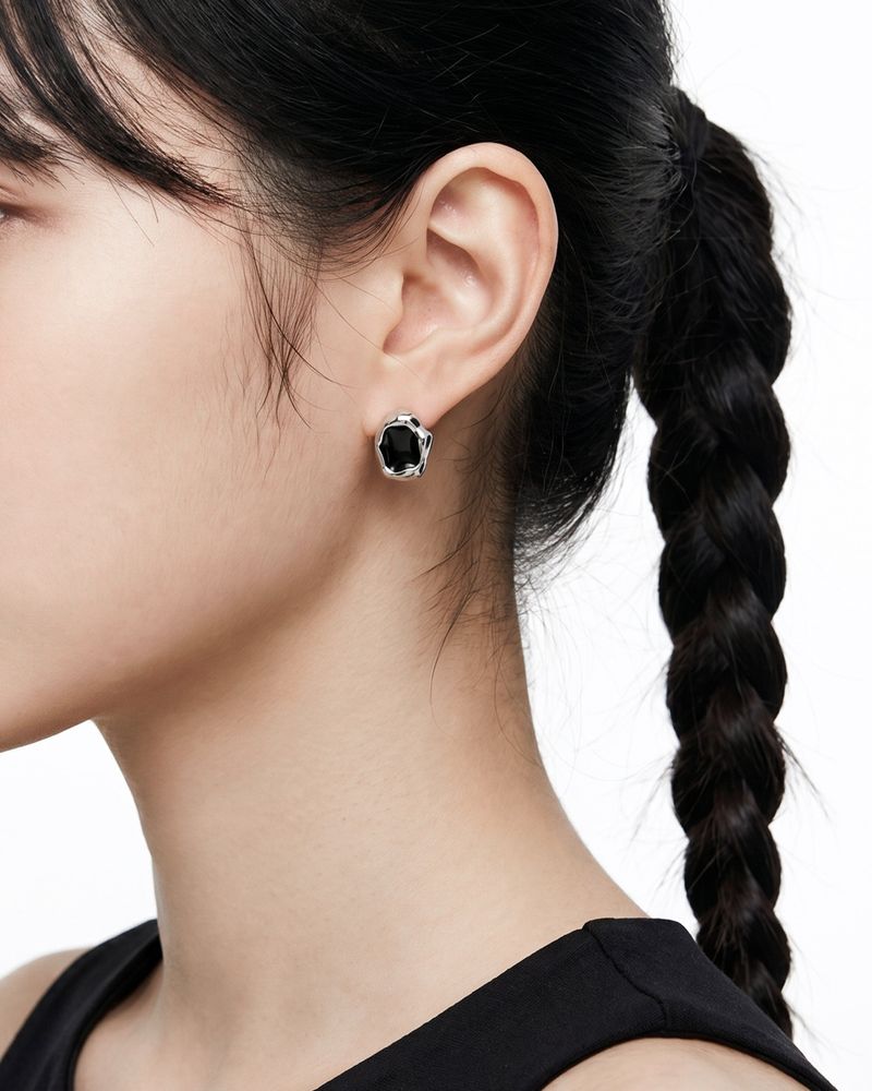 nonenon（ノンノン）の「フレキシブル イヤー シルバー925（アクセサリー）」