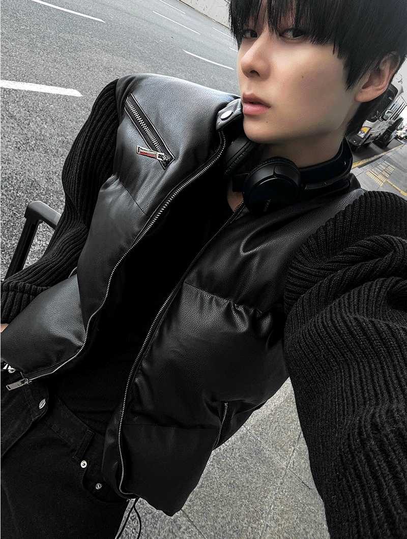 Deep Black Knit Leather Padding