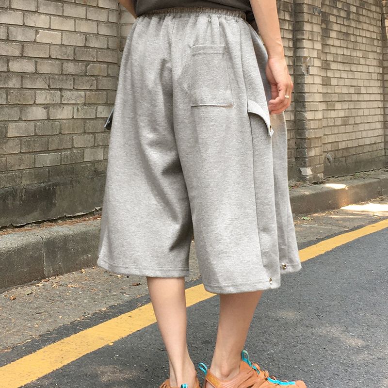 [UNISEX] Cuts Side Snap Capri Bermuda Pants