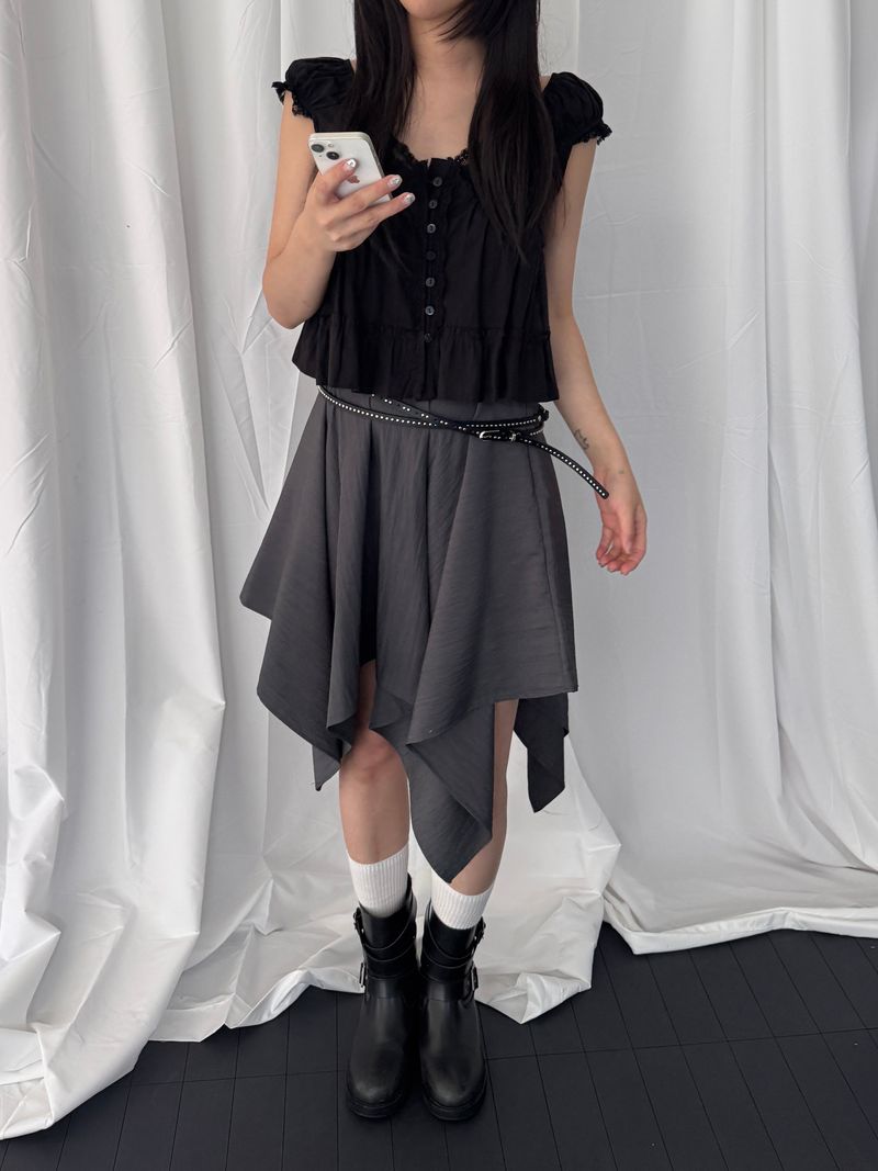 Stephen Lace-Ruffle Blouse