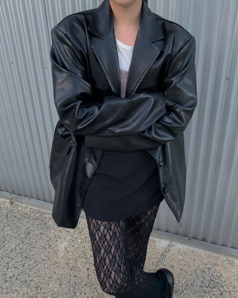 Leather half jacket