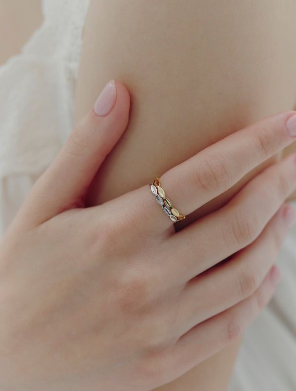 hyeres lor（イエール・ロール）の「26SS★ [Premium Plating] H Edition AB(C) Plume Ring Set（Accessories）」