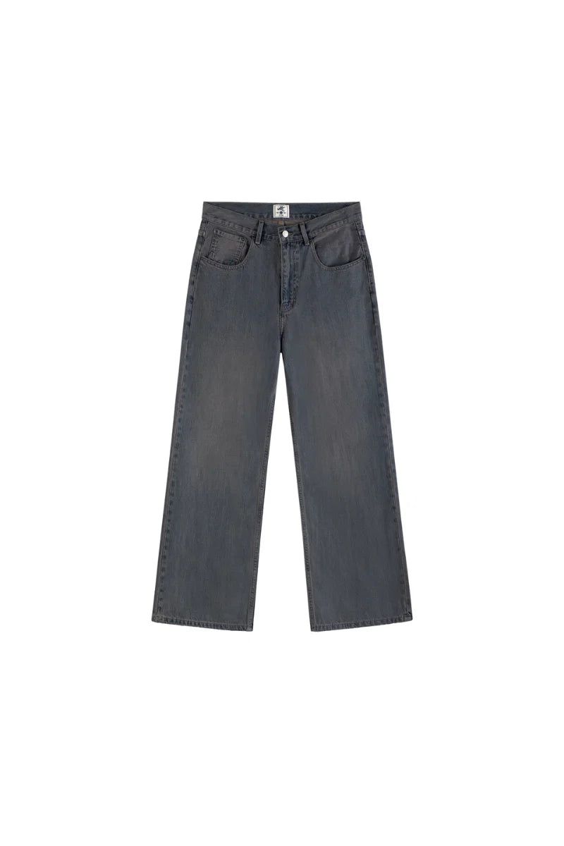IDLT Basicsの「Vintage Washed Flare Jeans（Pants）」
