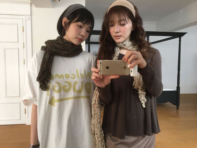 Petal Ringkle Muffler (2color)