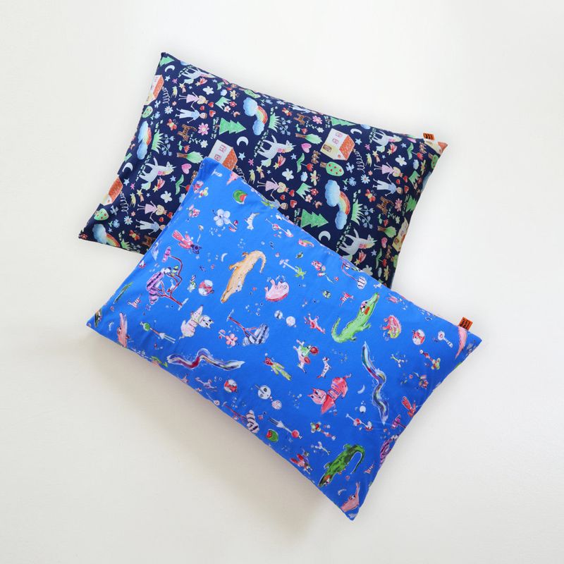MONT SAINT DE RAINT(モンセンドラン)の「Picto pillow case(2color)(Smartphone Accessories)」