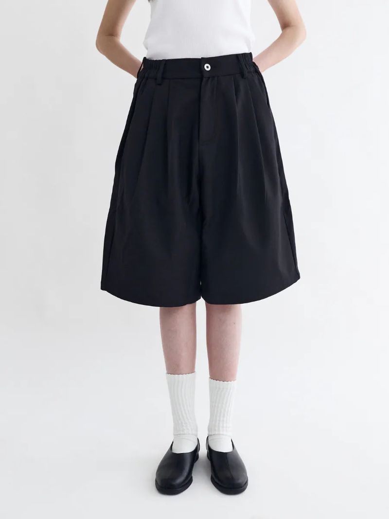 26SS PT5 Cropped Pleated Trousers