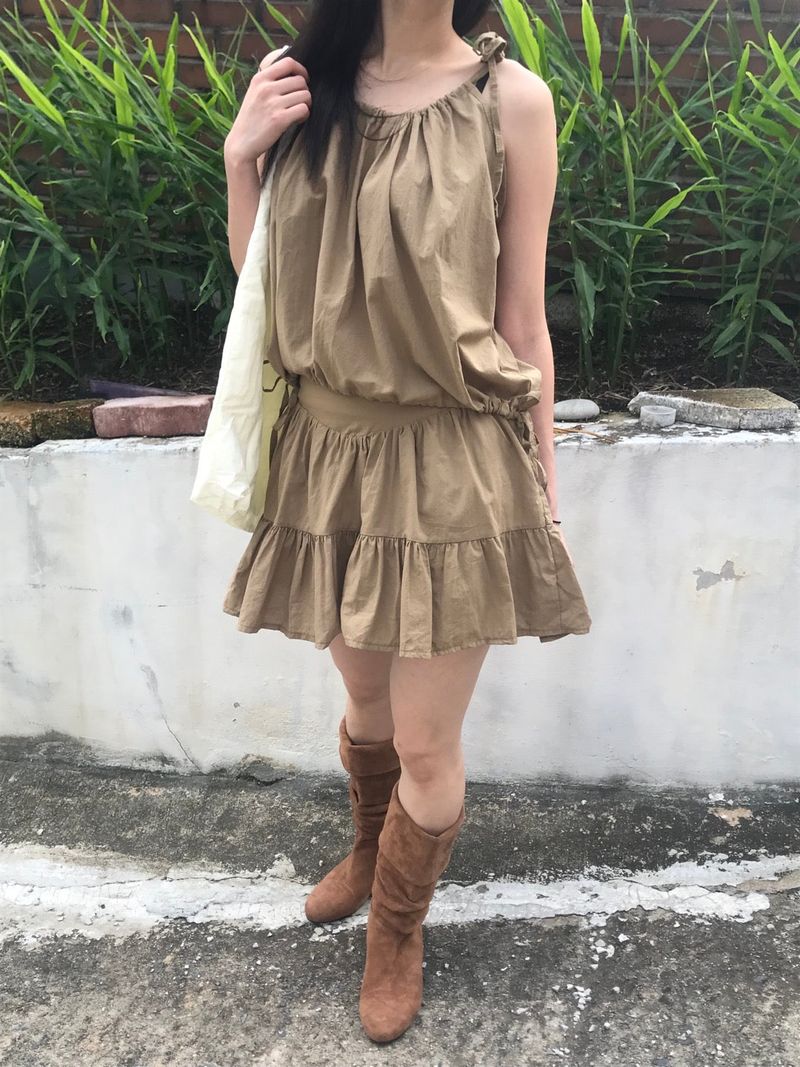 Hemish sleeveless top
