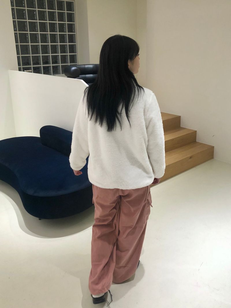 Fluffy fleece zip-up jacket