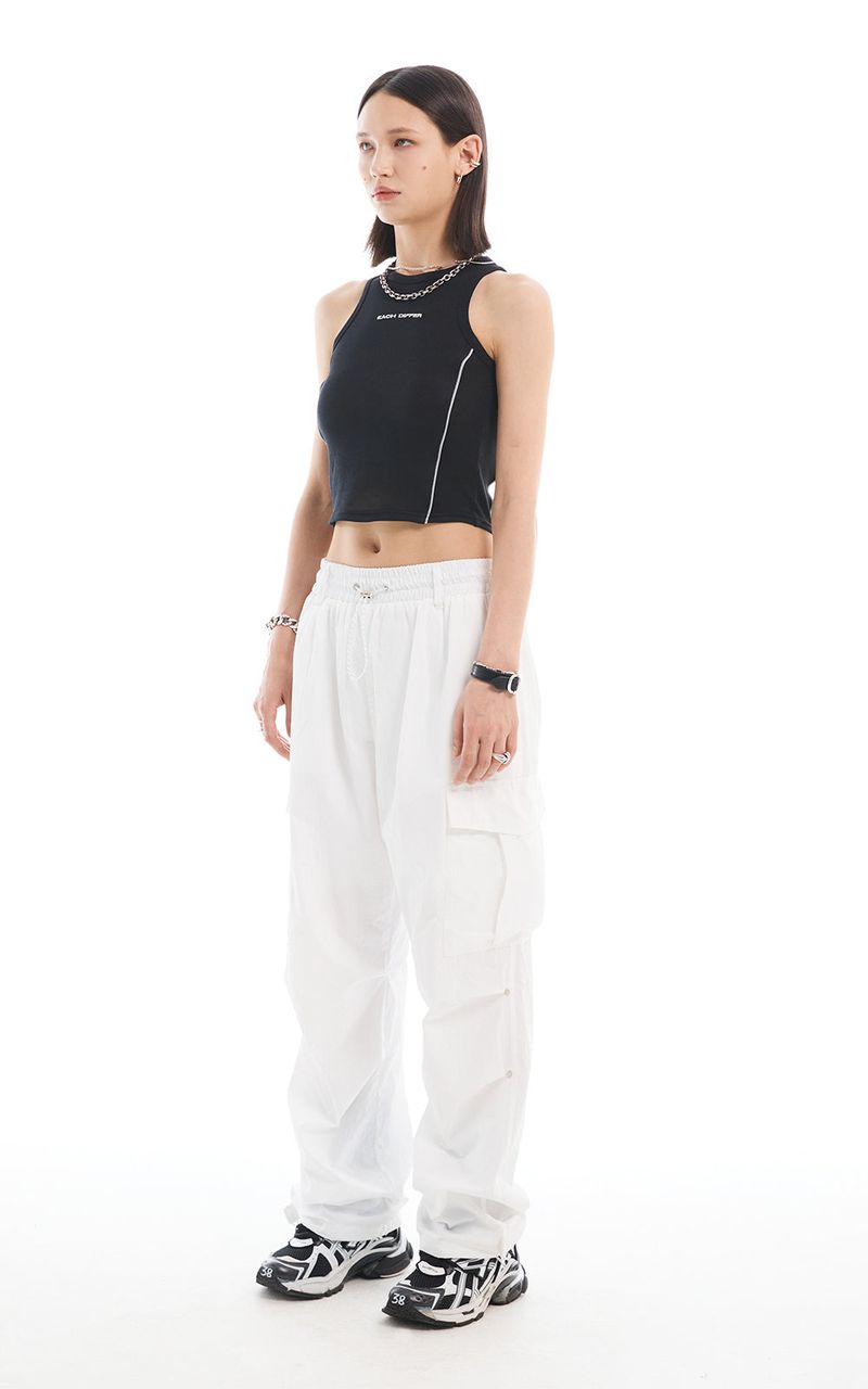 REFLECTIVE PIPING CROP TOP_BLACK