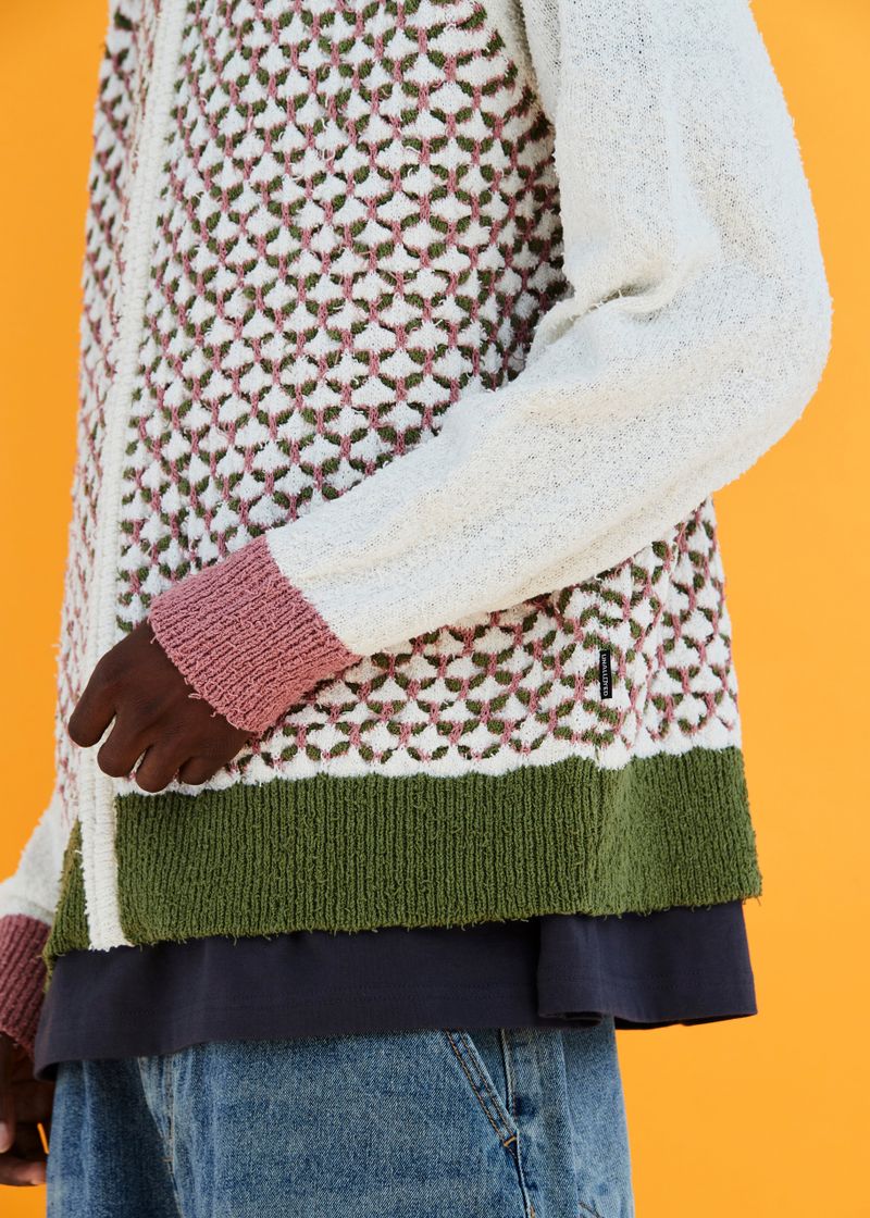 EMBOSSING CLOVER KNIT ZIP-UP HOODIE / IVORY
