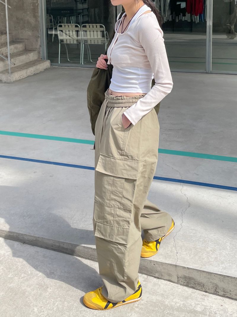 Four cargo pants