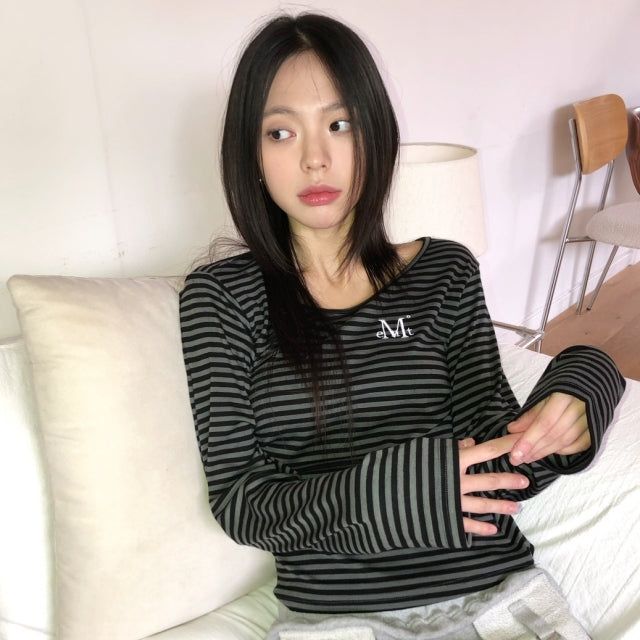 MUCENT（ムセント）の「リエナUネックストライプロングスリーブT (3Color)（トップス）」
