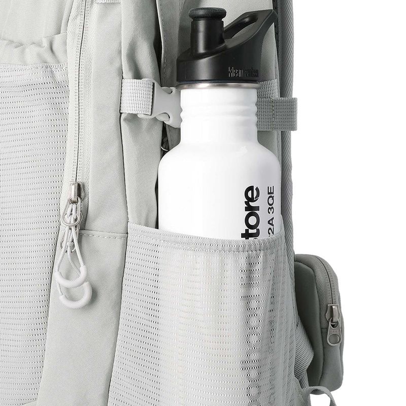 CARABINER MESH BACKPACK / GRAY