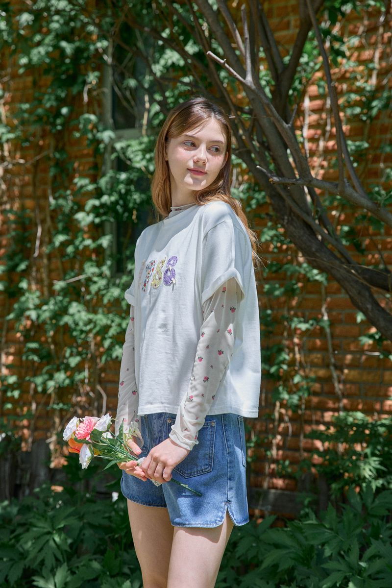 VINTAGE APPLIQUE TS