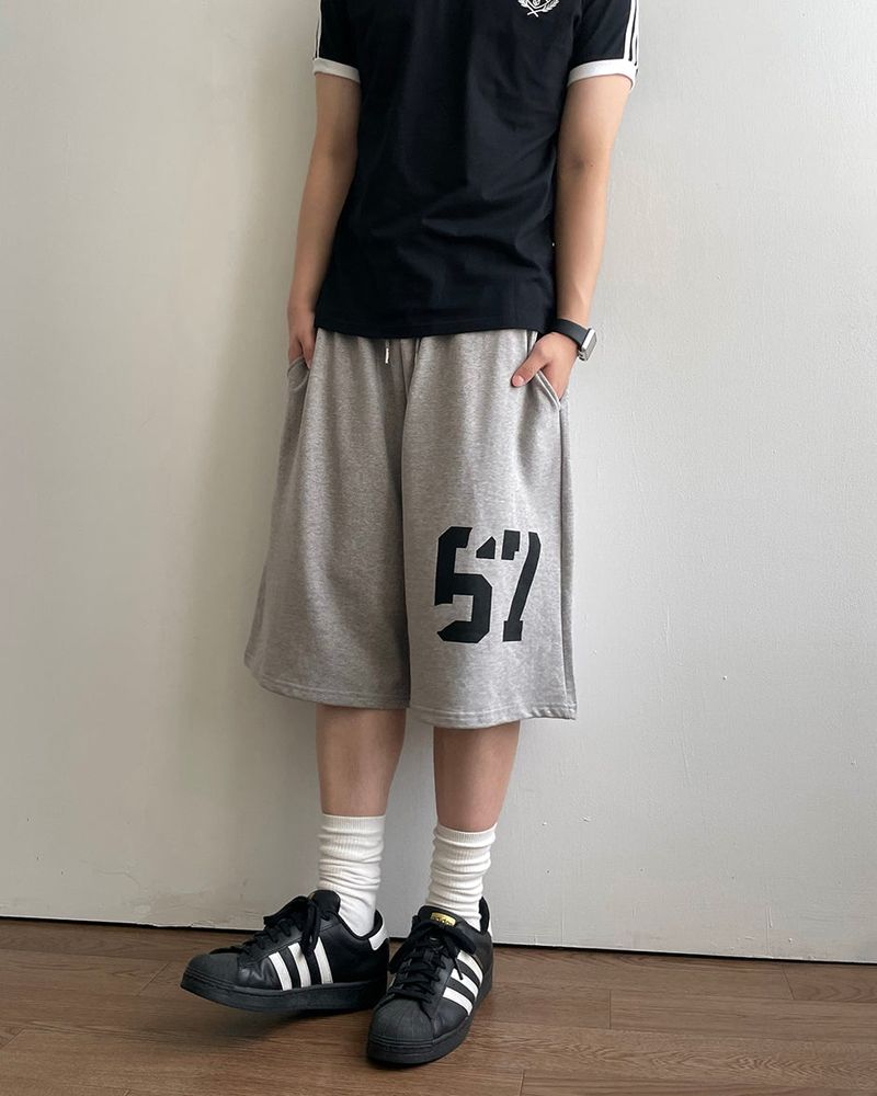 Score Bermuda Sweatpants