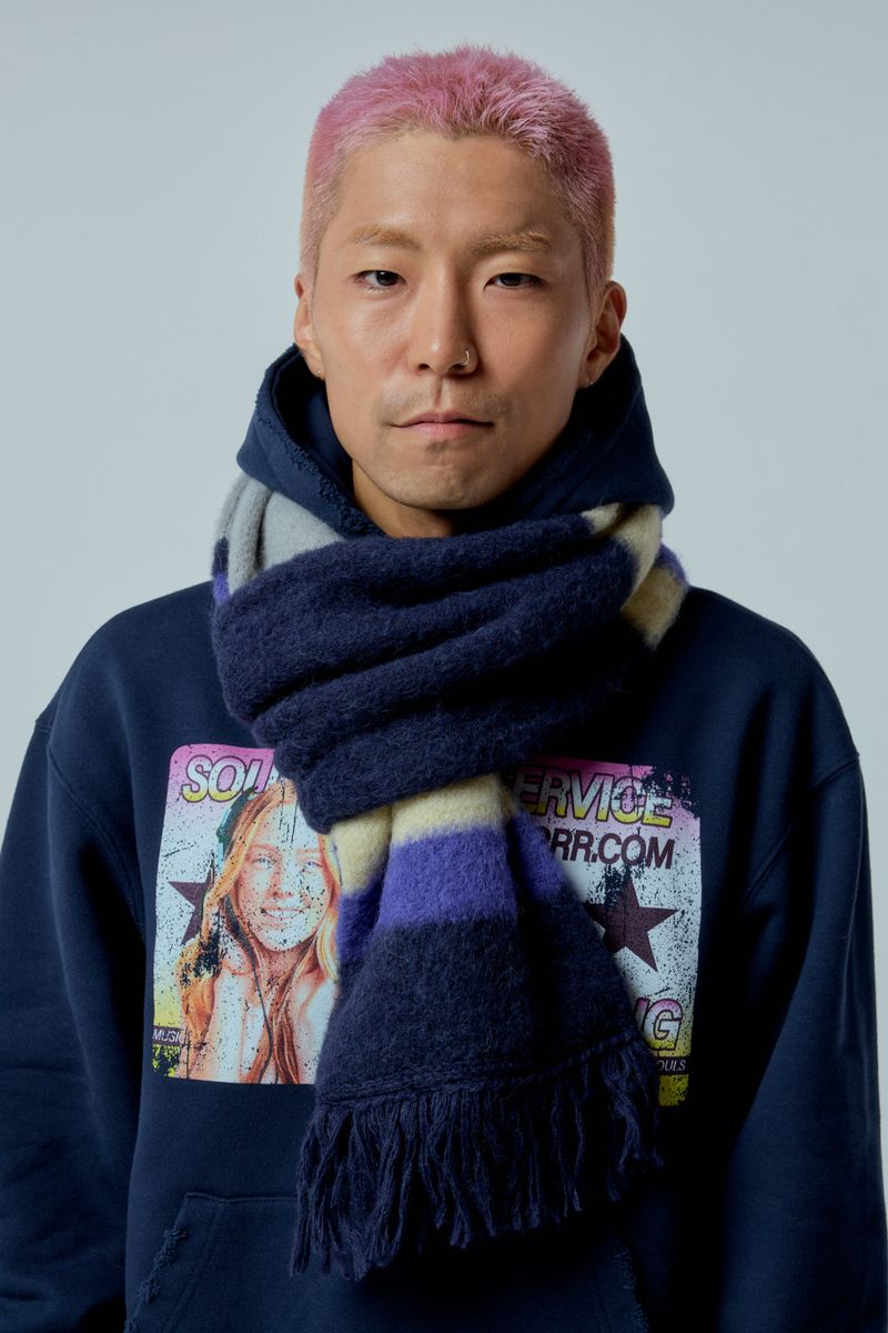 EEERRR Stripe brushed wool knit muffler (Navy)