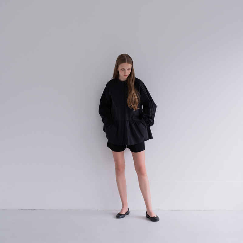 tail blouse