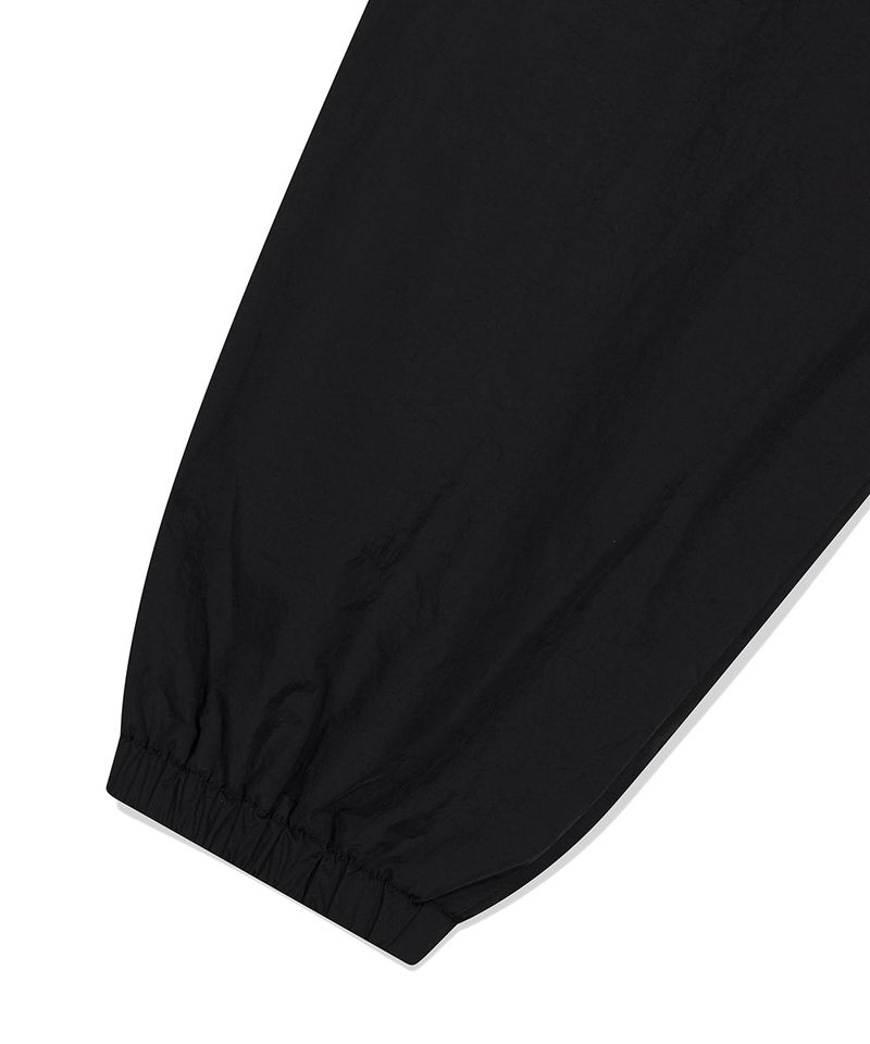 BASIC LOGO NYLON WINDBREAKER