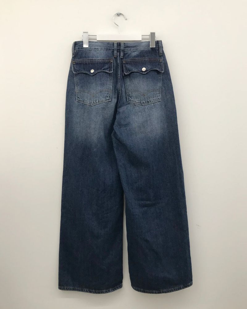 Chiro back pocket denim (1color)
