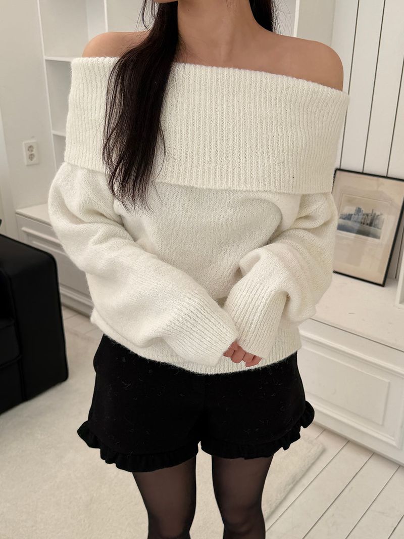 [MADE] Endelin Wool Off-Shoulder Knit