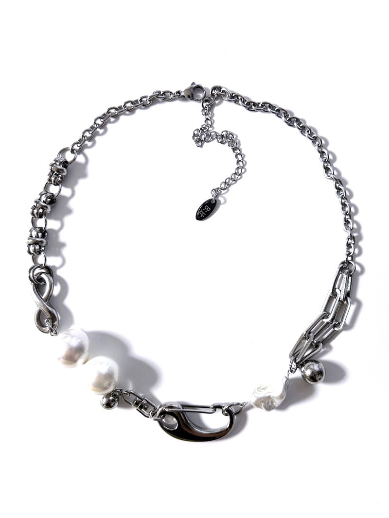 BUZZERBE（ブザービー）の「 Kinetic Hybrid Link Necklace（Accessories）」
