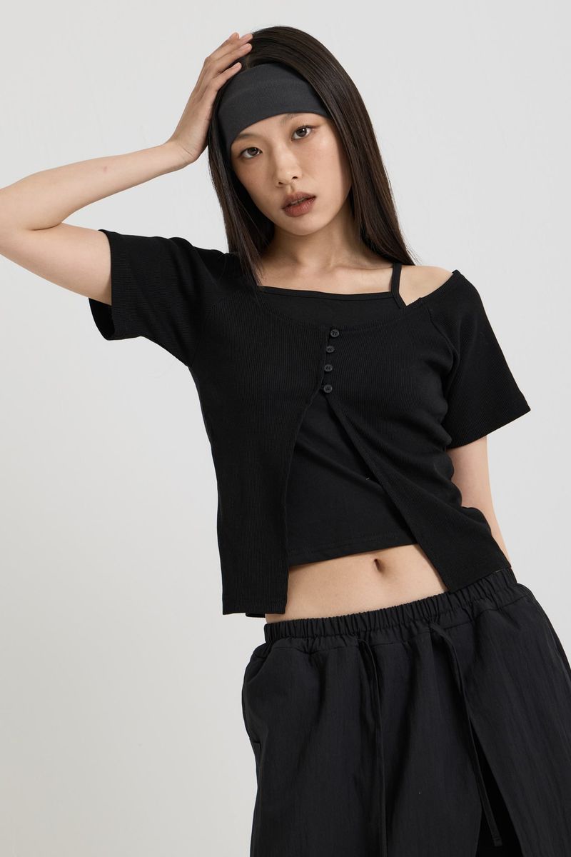 Sleeveless layered top, Black