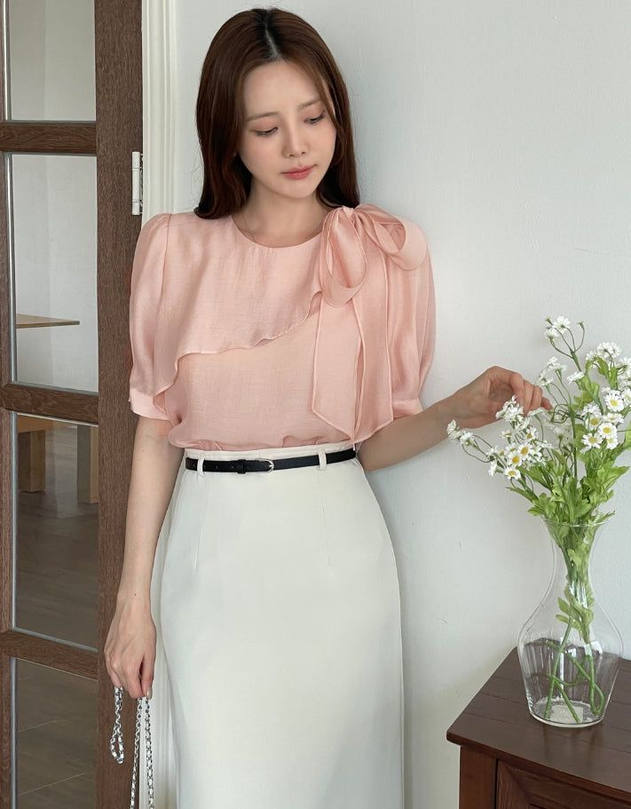 Love It Tie Diagonal Frill Puff Blouse