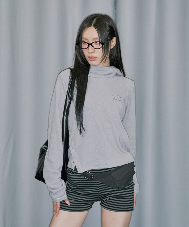ODDSTUDIO（オッドスタジオ）の「Side Snap Waffle Hood Long Sleeve - LIGHT GRAY（Tops）」
