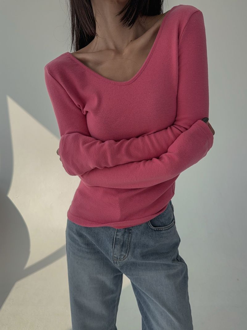 Napping V-neck Long Sleeve T-shirt