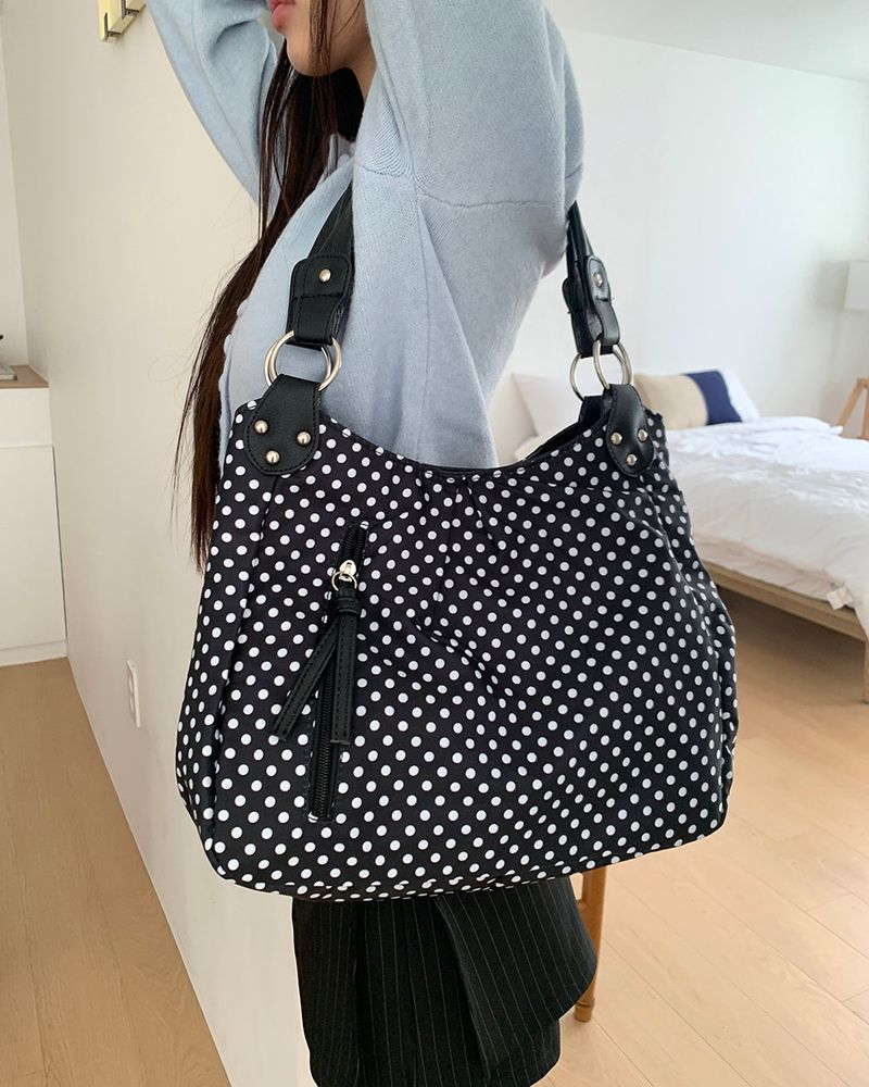 Lermin Dot Stud Big Shoulder Bag