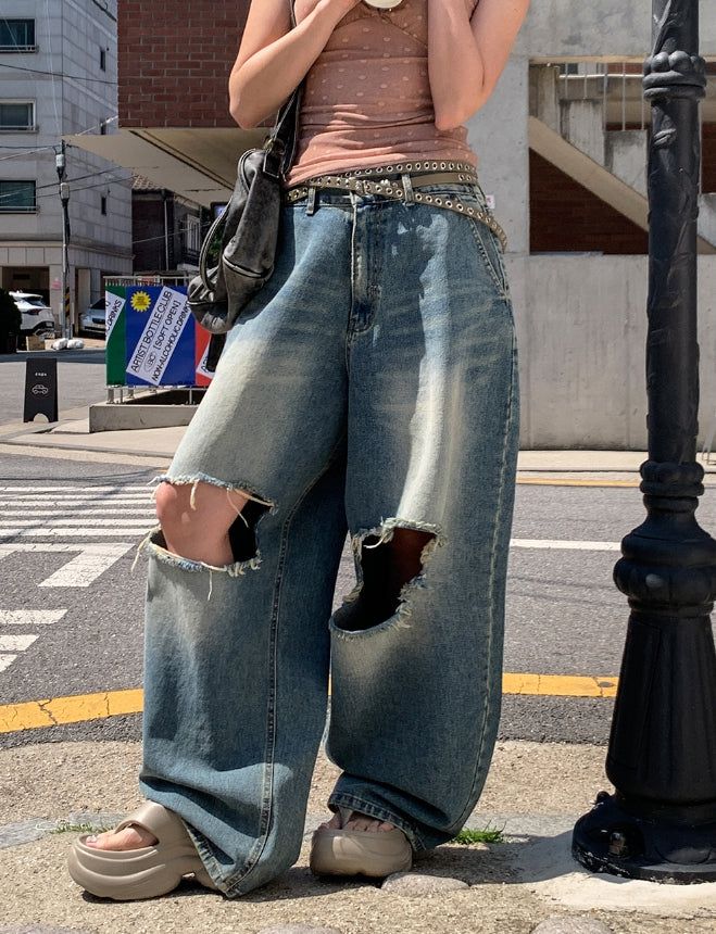ULAN(ユレン)の「Lecle Funky Damage Balloon Denim Pants(Pants)」