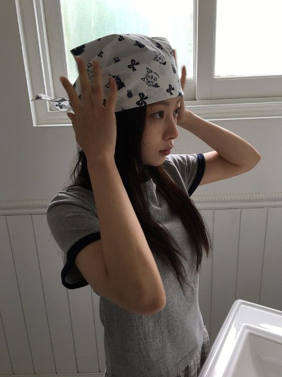 Nyao Cat Printing Scarf